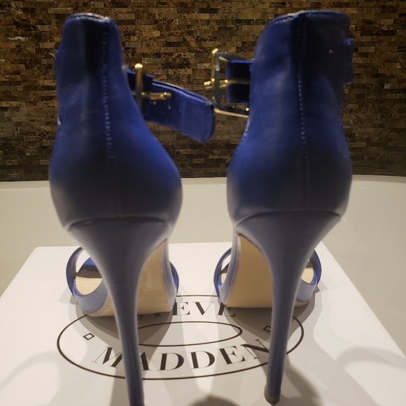 Steve Madden Marlene Heels Size 7 Blue - Picture 3 of 6